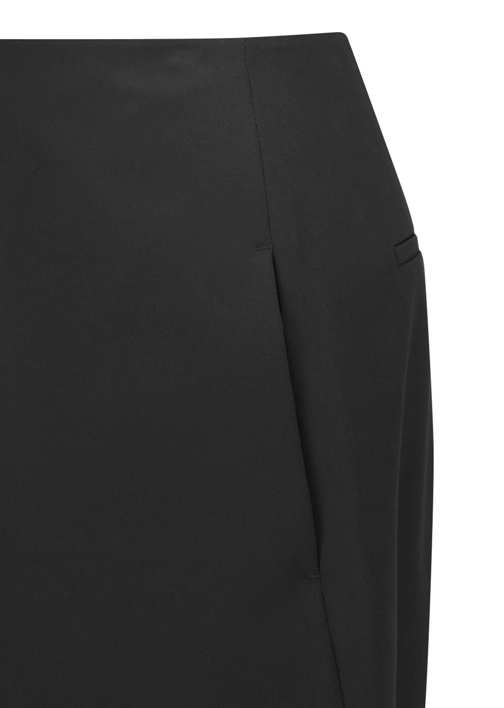 curved capri pants, black