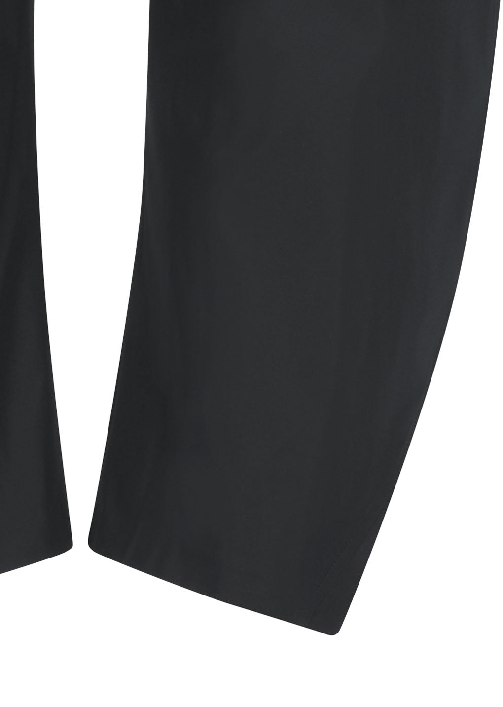 curved silhouette pants, black