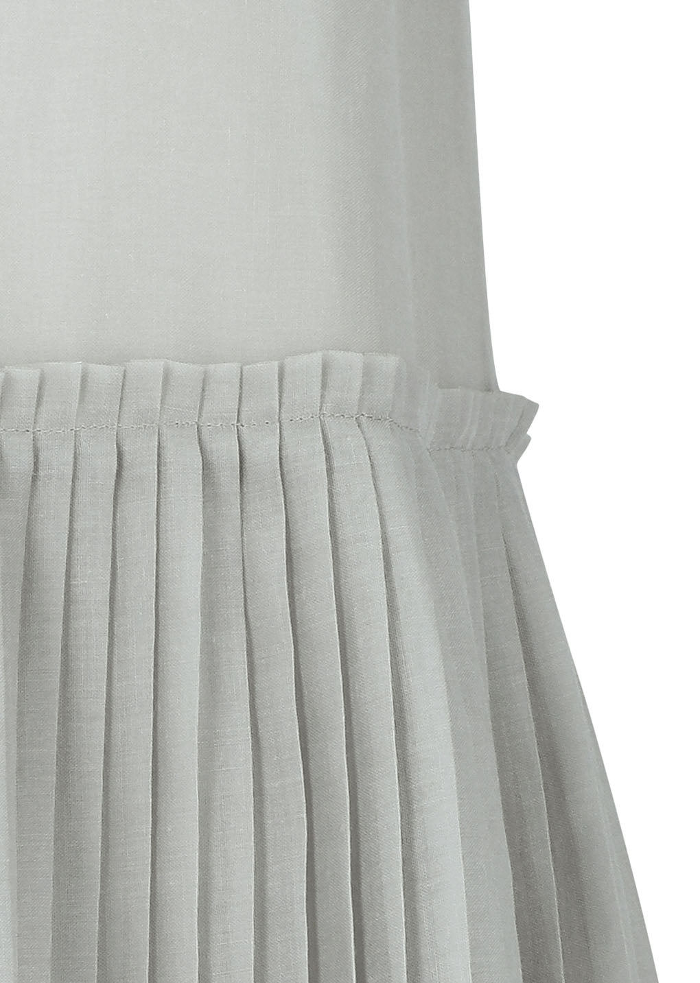 pleated sleeveless dress, grey