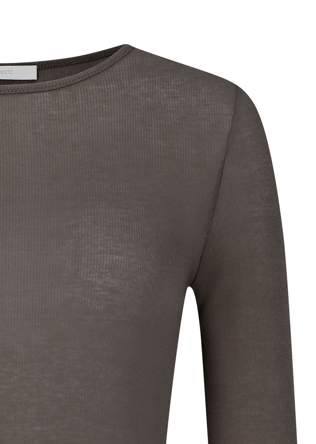 round t-shirt, brown