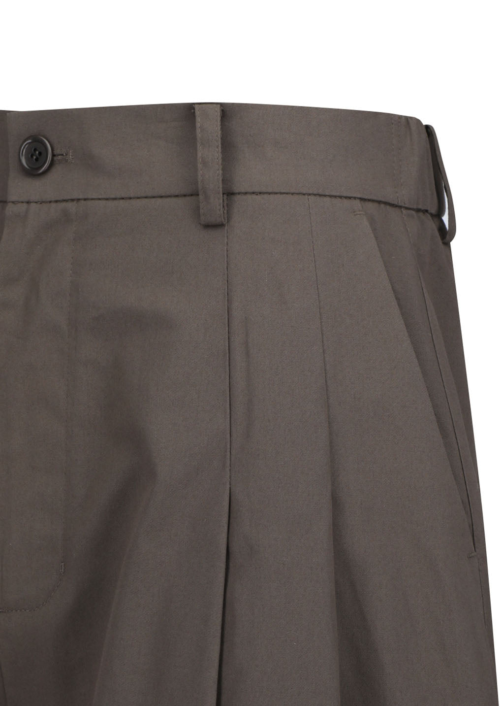 wide bermuda pants, brown