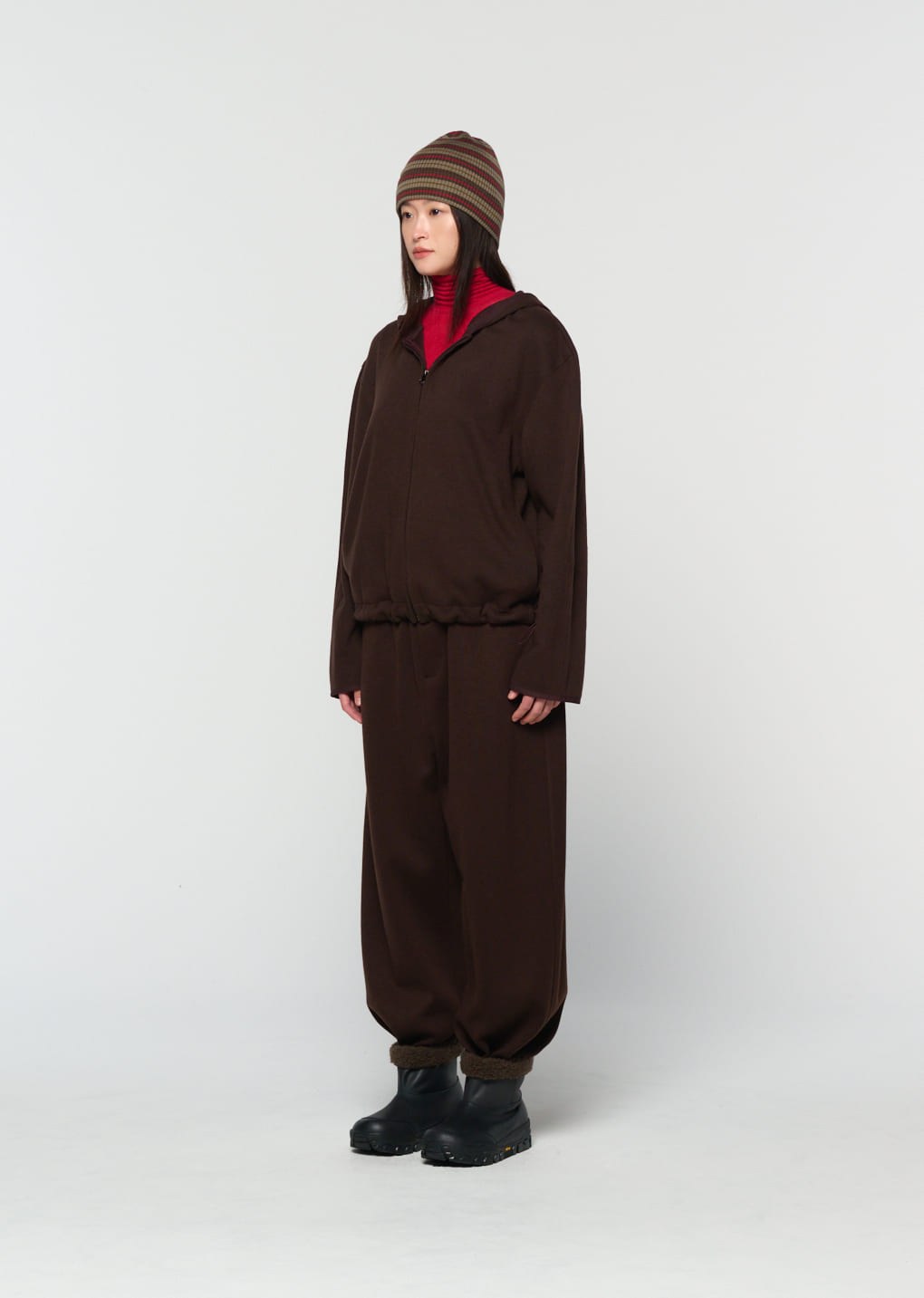 easy wool pants, brown