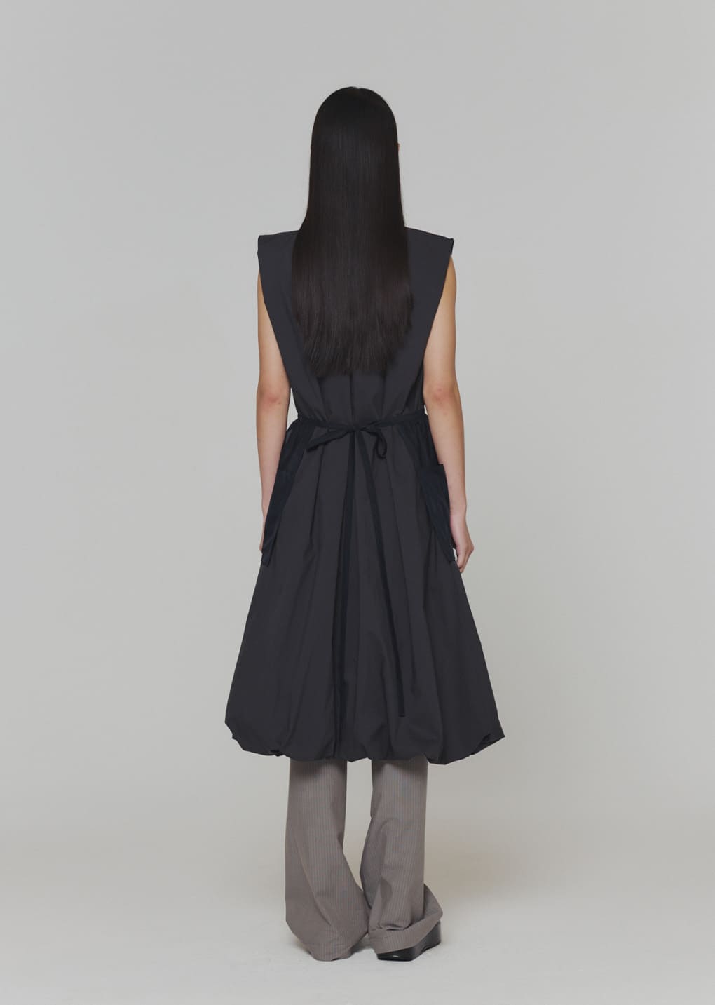 cotton volume shirring dress, charcoal