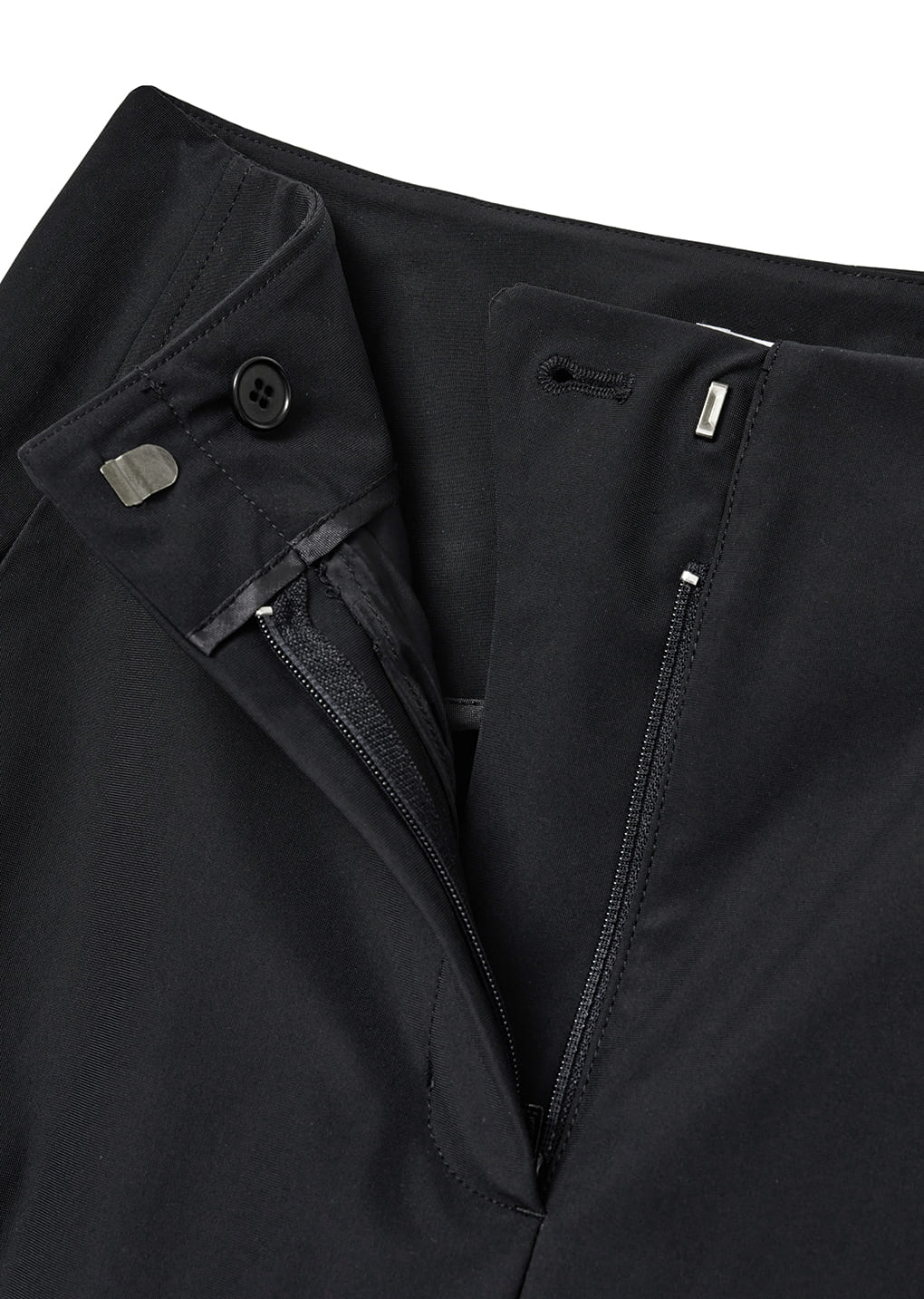 curved silhouette pants, black