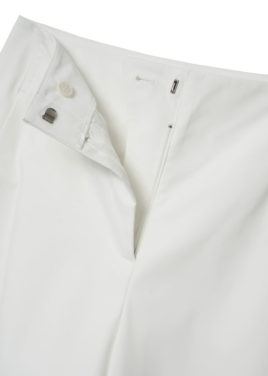 curved silhouette pants, white