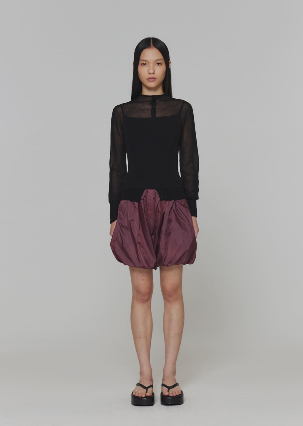 knit sleeveless top, black hover