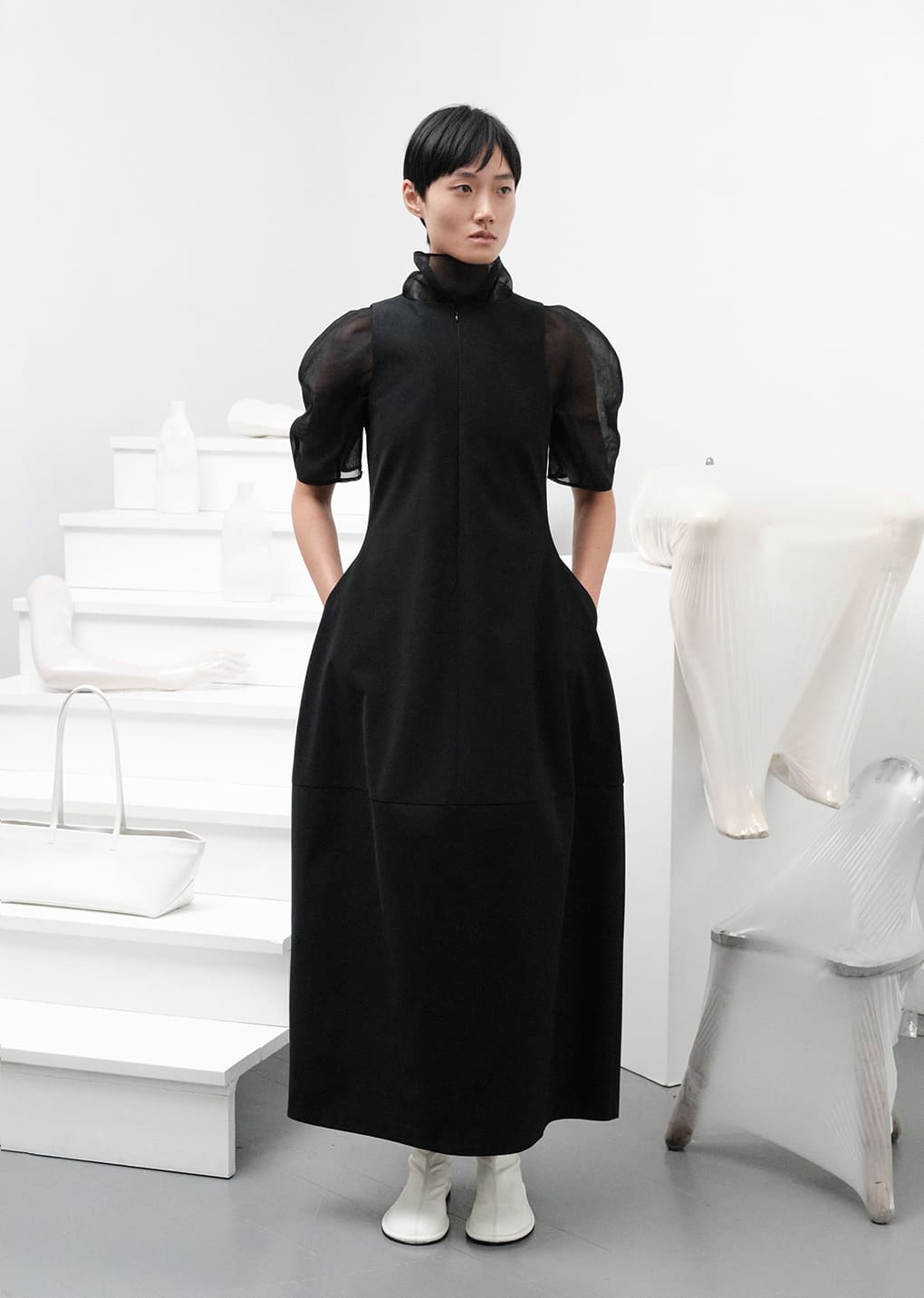 knotted collar top, black