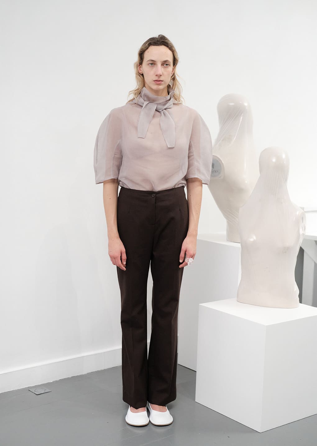 knotted collar top, grey hover