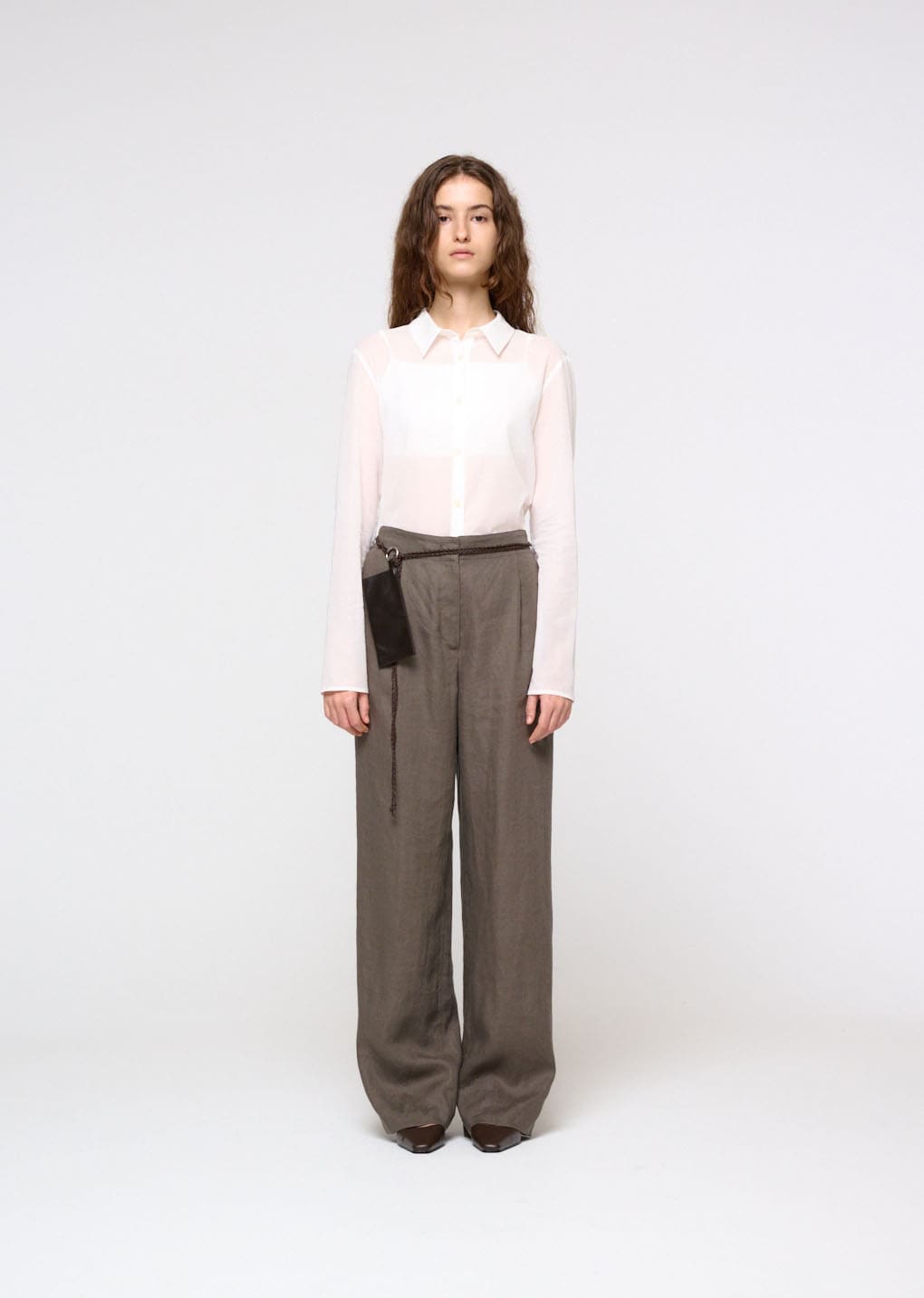 linen tuck pants, khaki