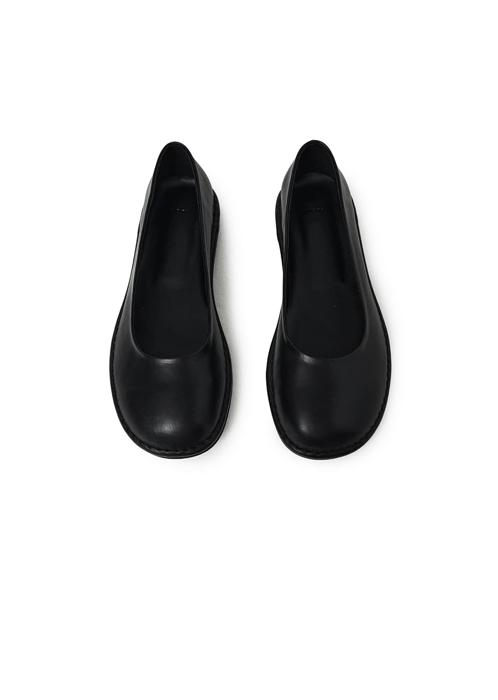 men's rounded flats, black hover
