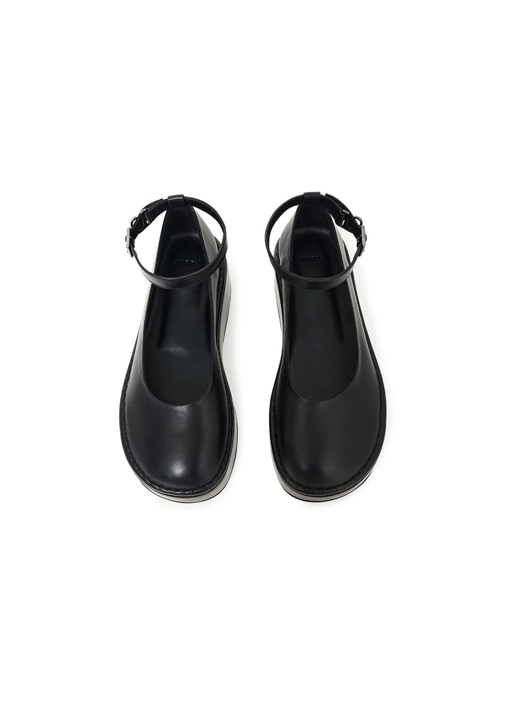 platform flats, black hover