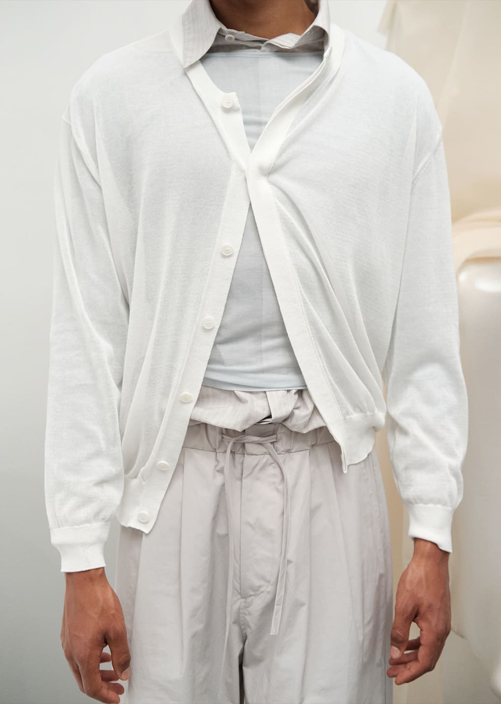 sheer round cardigan, white