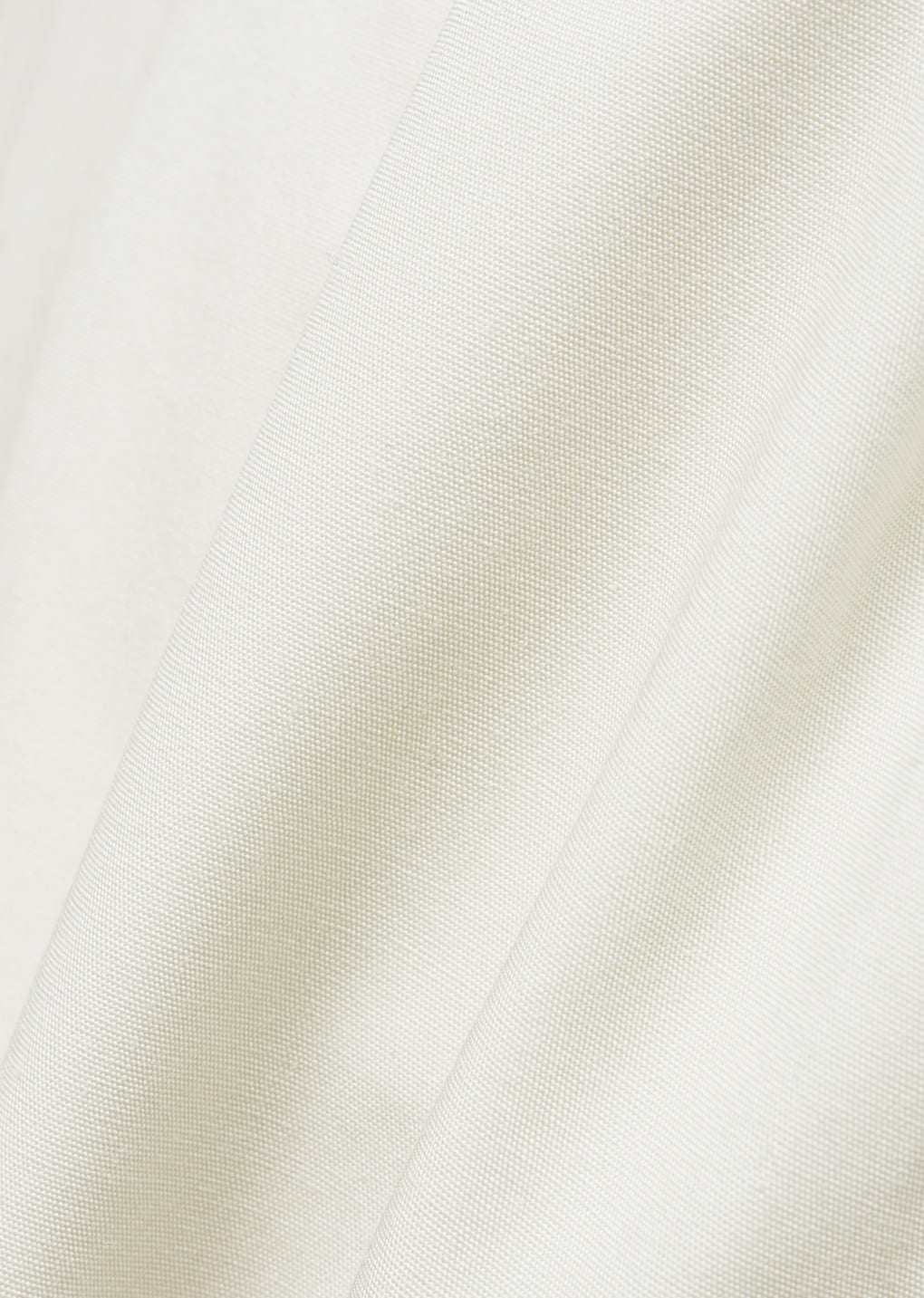two tuck wide shorts, ivory