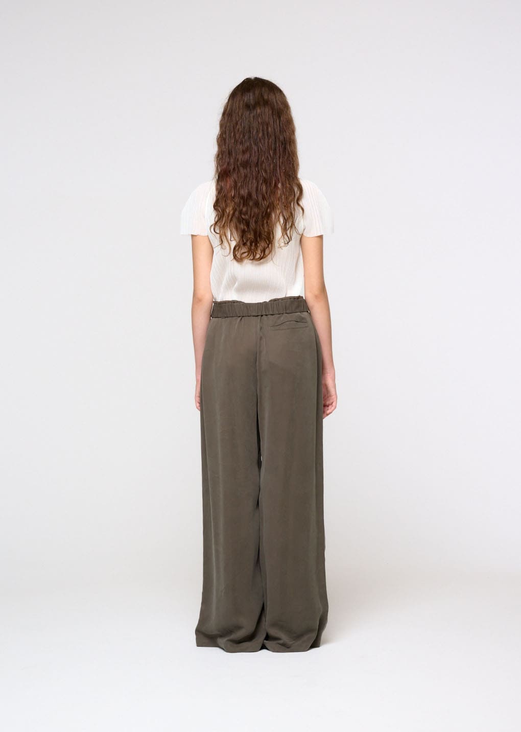 women's pleats raglan top, white