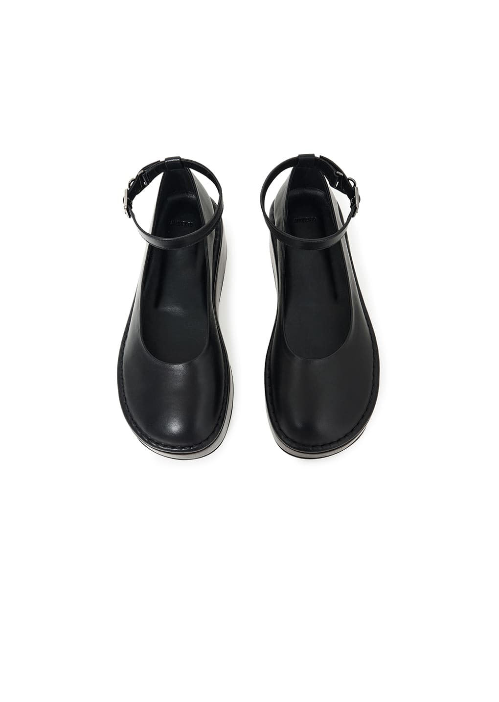 platform flats, black hover