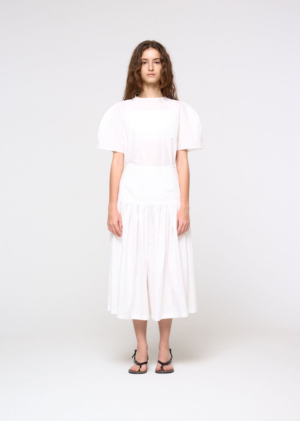 raglan top, white hover